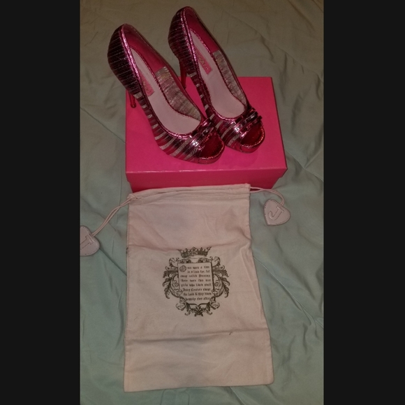 Betsey Johnson Deandra Peeptoe Pumps - Picture 4 of 8